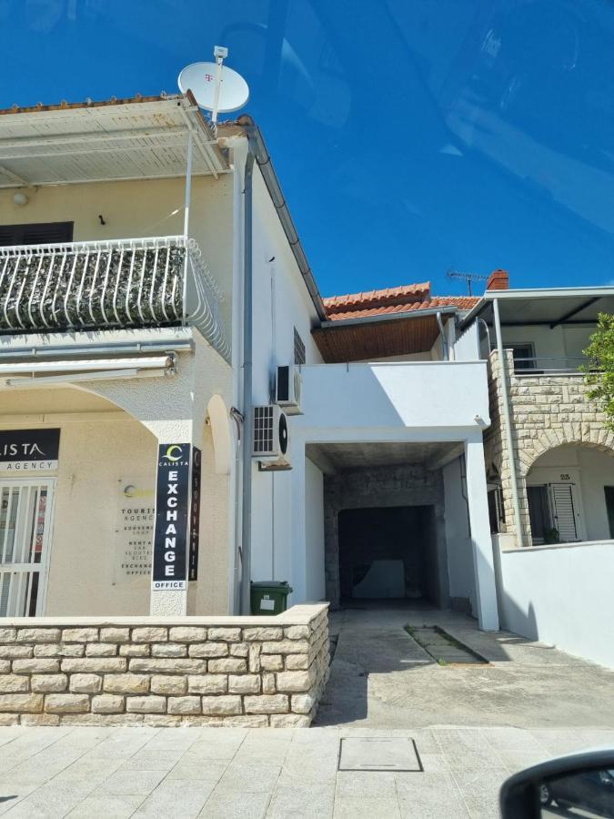 Apartmani Smoljic Primosten Exterior photo